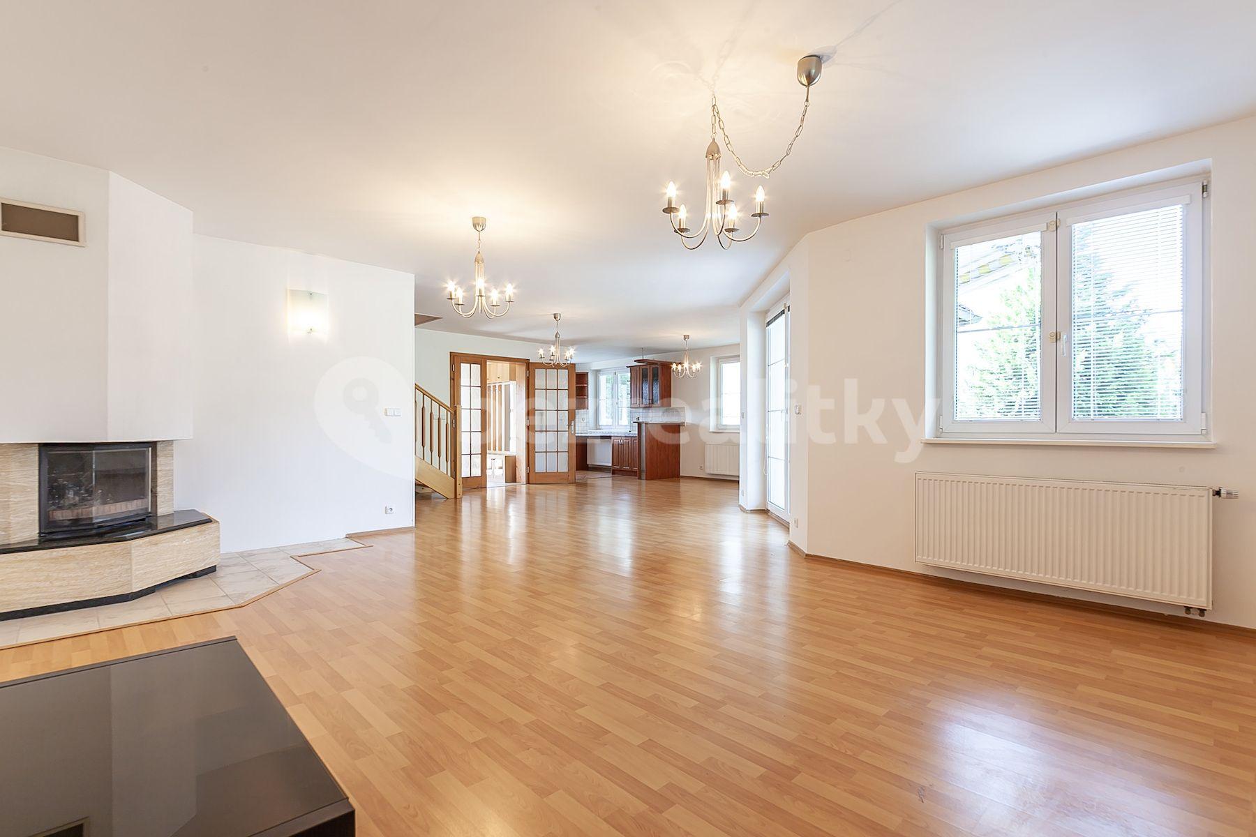 Prodej domu 203 m², pozemek 953 m², Diamantová, Praha, Praha