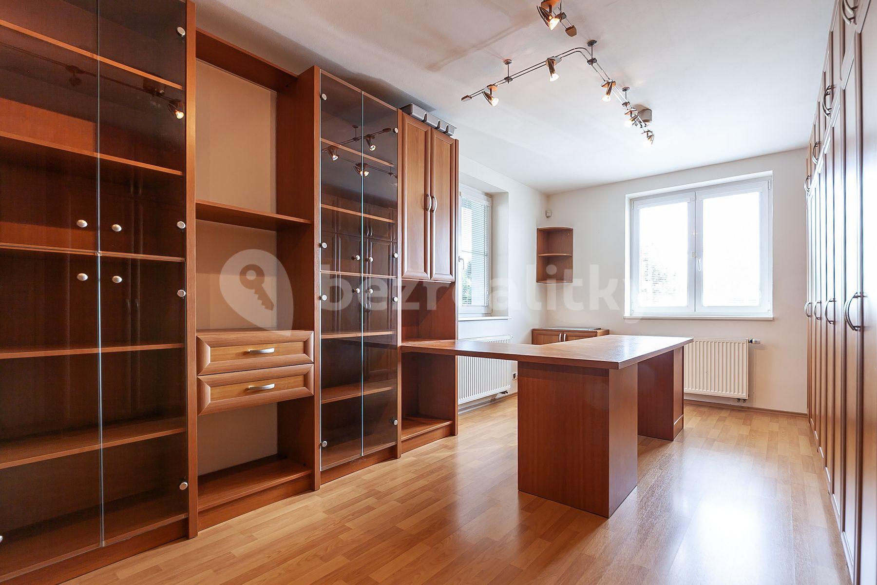 Prodej domu 203 m², pozemek 953 m², Diamantová, Praha, Praha