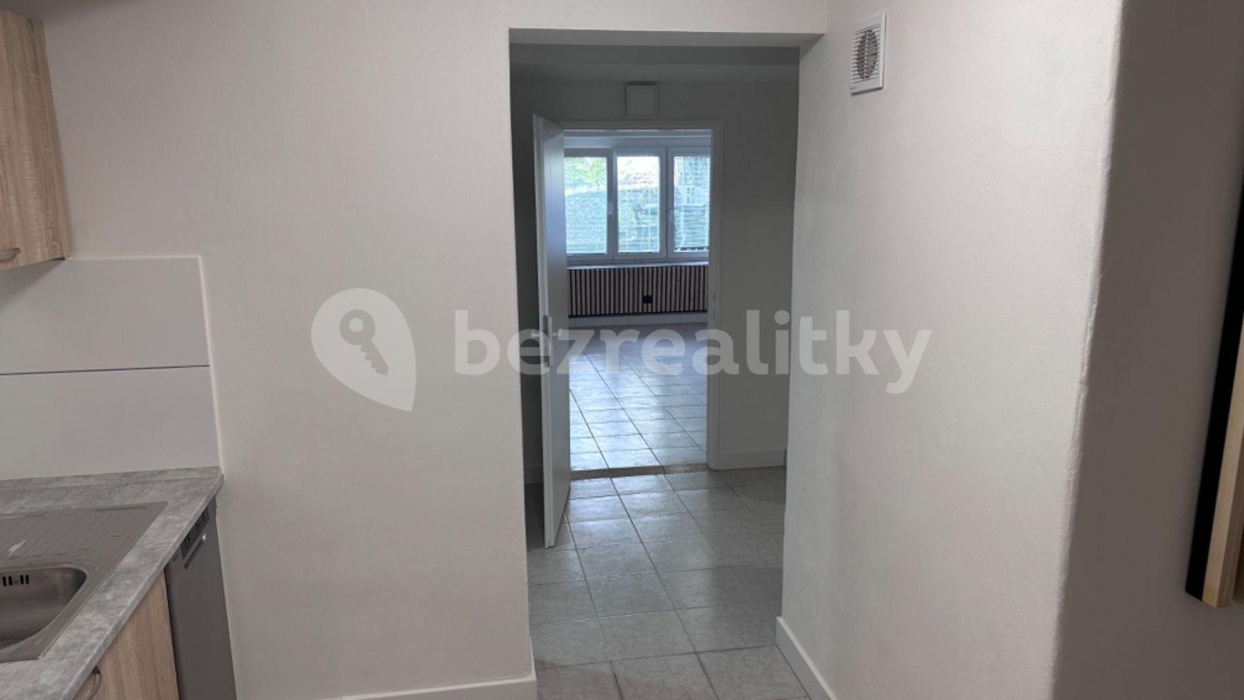 Prodej bytu 2+1 54 m², U Družstva Ideál, Praha, Praha