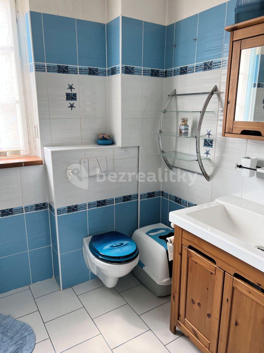 Pronájem bytu 2+1 50 m², náměstí Míru, Litvínov, Ústecký kraj