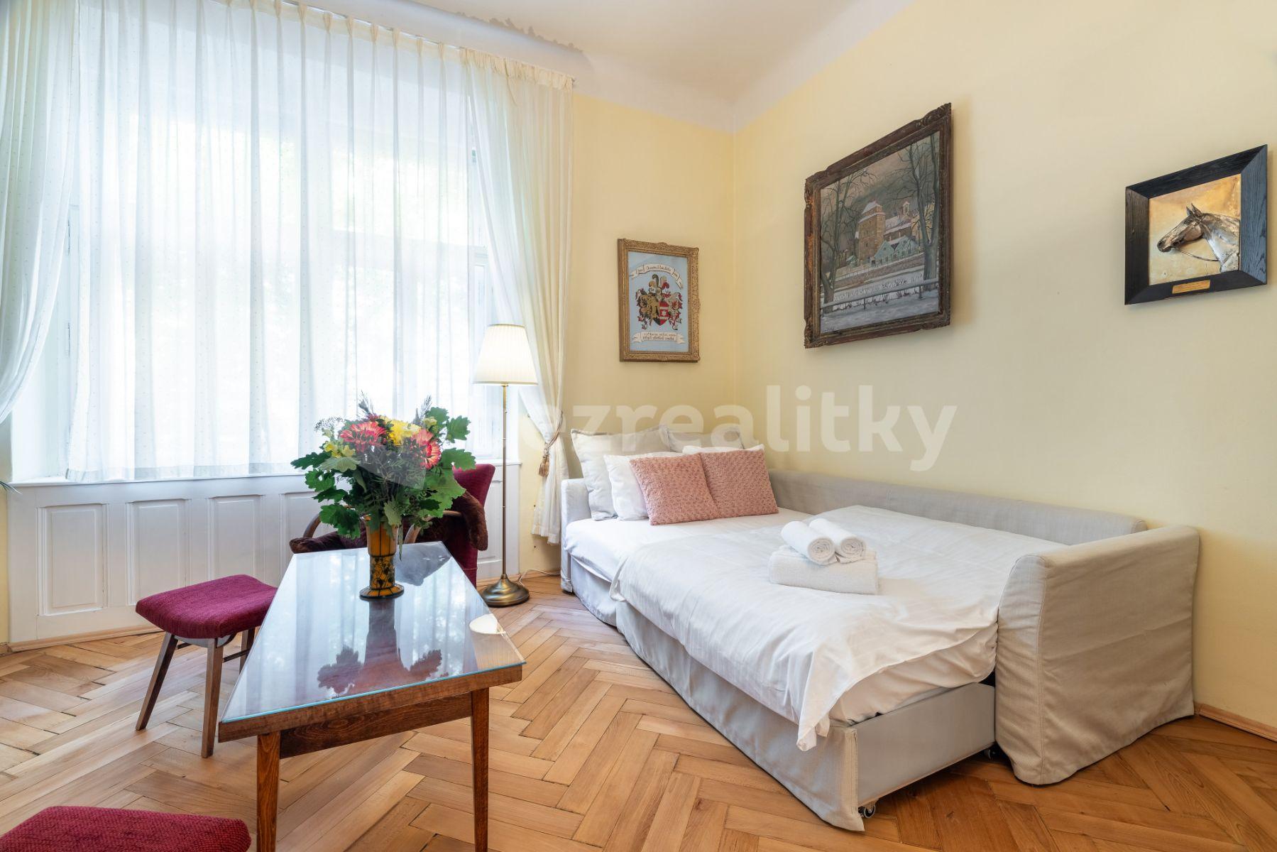 Pronájem bytu 2+1 58 m², Lužická, Praha, Praha