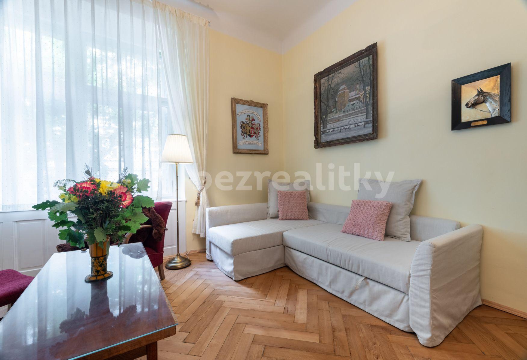 Pronájem bytu 2+1 58 m², Lužická, Praha, Praha