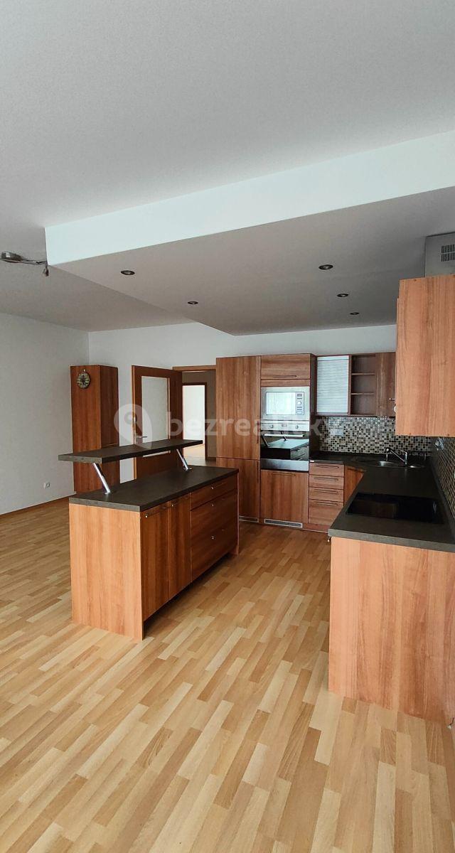 Prodej bytu 4+kk 95 m², V Zahradách, Beroun, Středočeský kraj