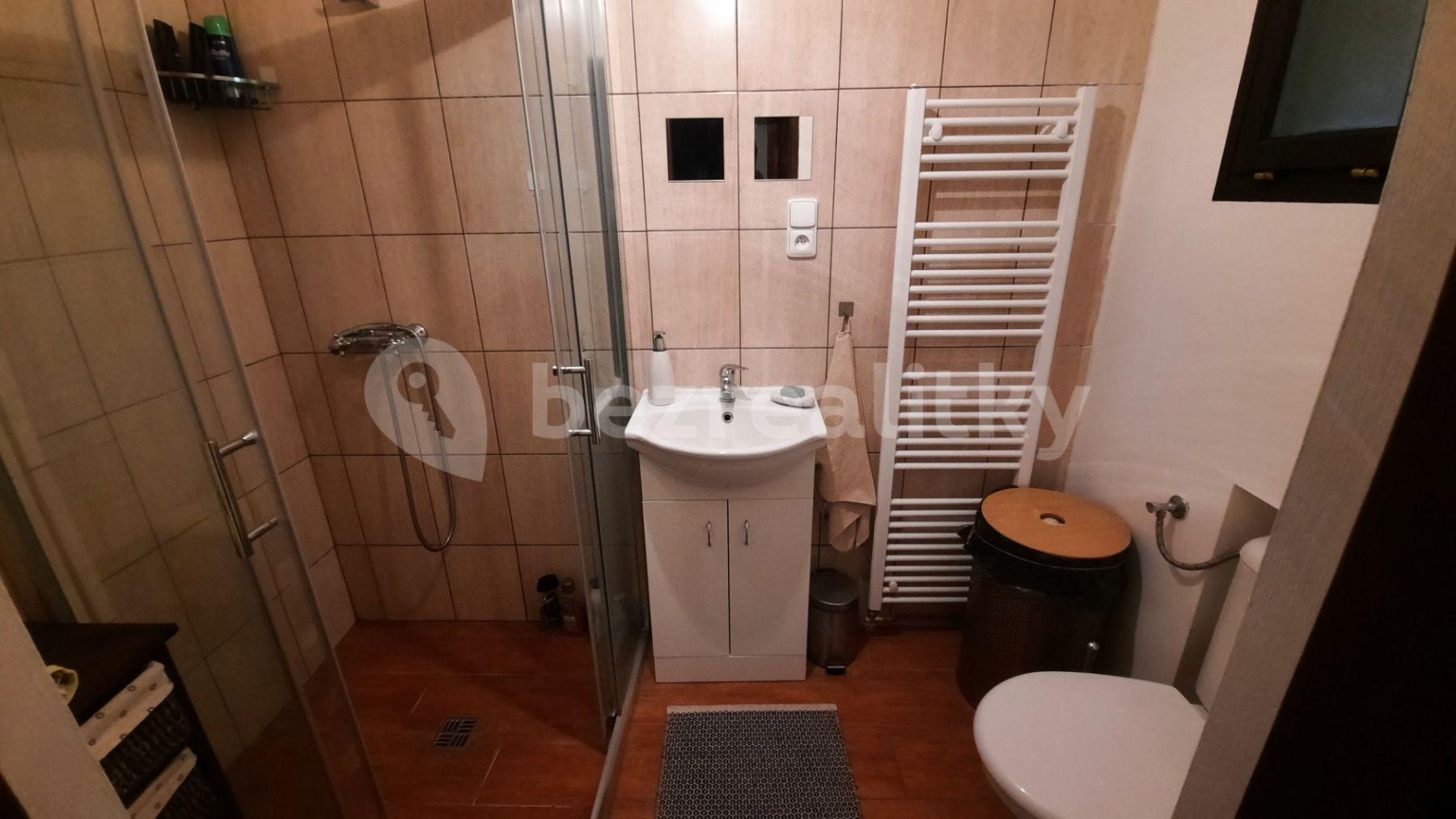 Pronájem chaty, chalupy 74 m², pozemek 400 m², Samopše, Středočeský kraj