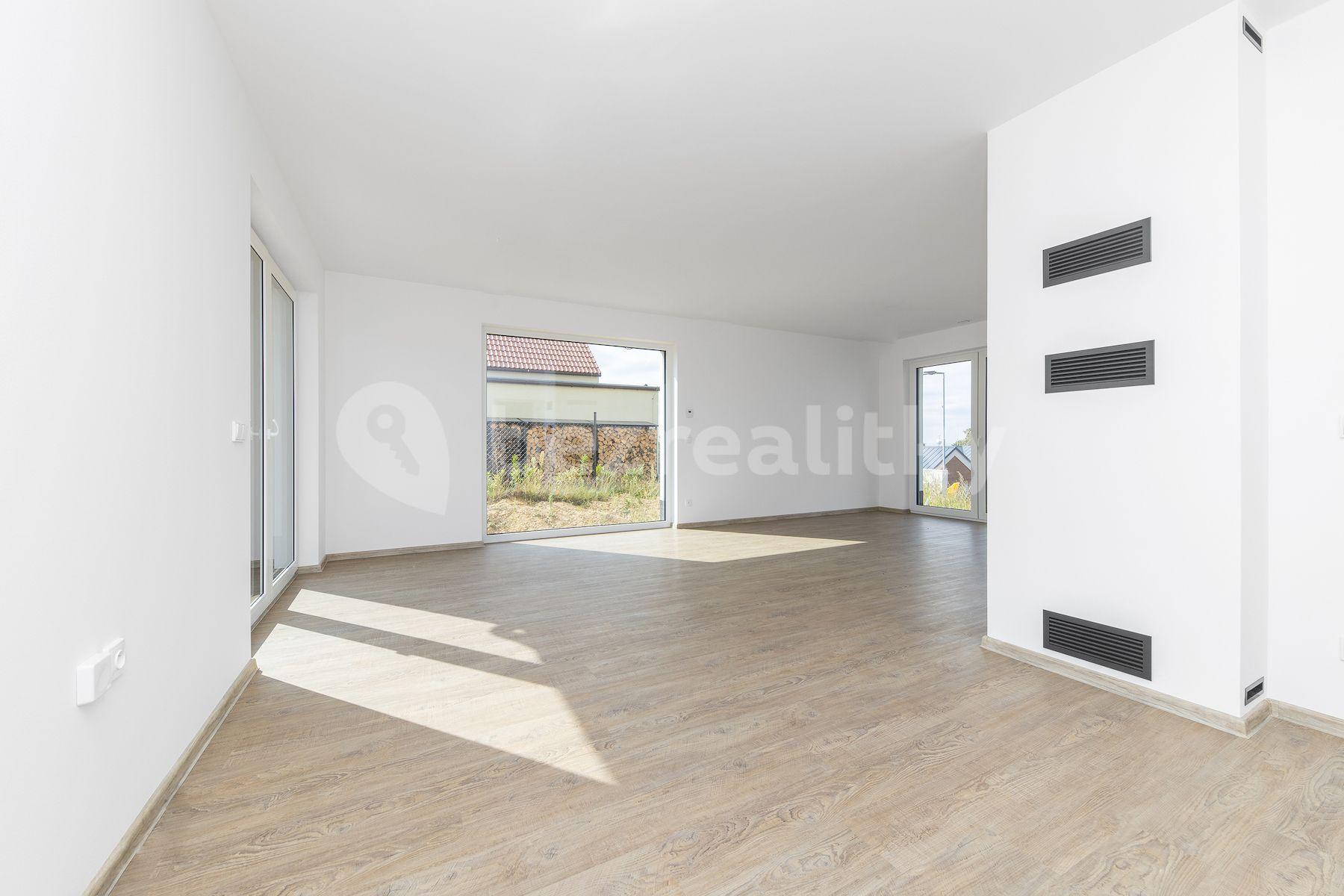 Prodej domu 100 m², pozemek 1.134 m², Hlásnice, Hlásnice, Olomoucký kraj