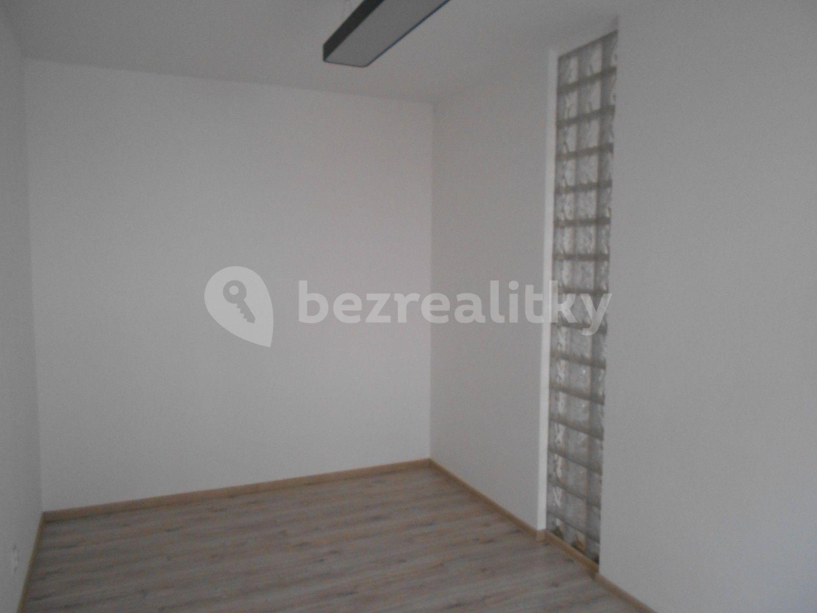 Pronájem bytu 2+kk 57 m², Louny, Ústecký kraj