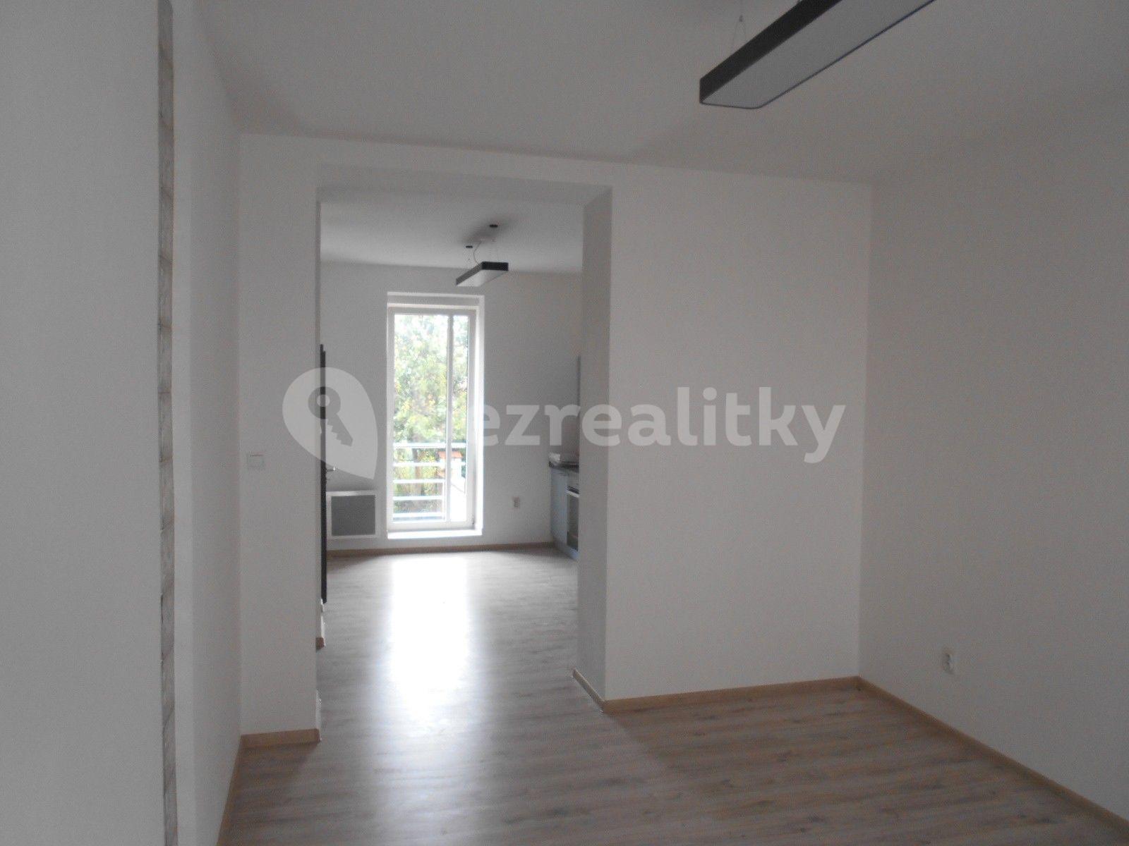 Pronájem bytu 2+kk 57 m², Louny, Ústecký kraj