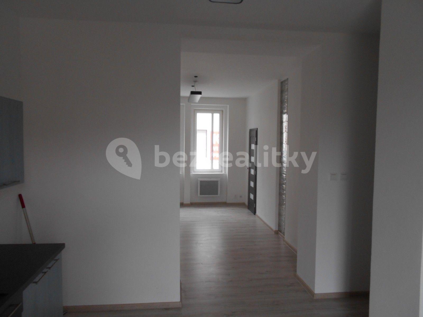 Pronájem bytu 2+kk 57 m², Louny, Ústecký kraj