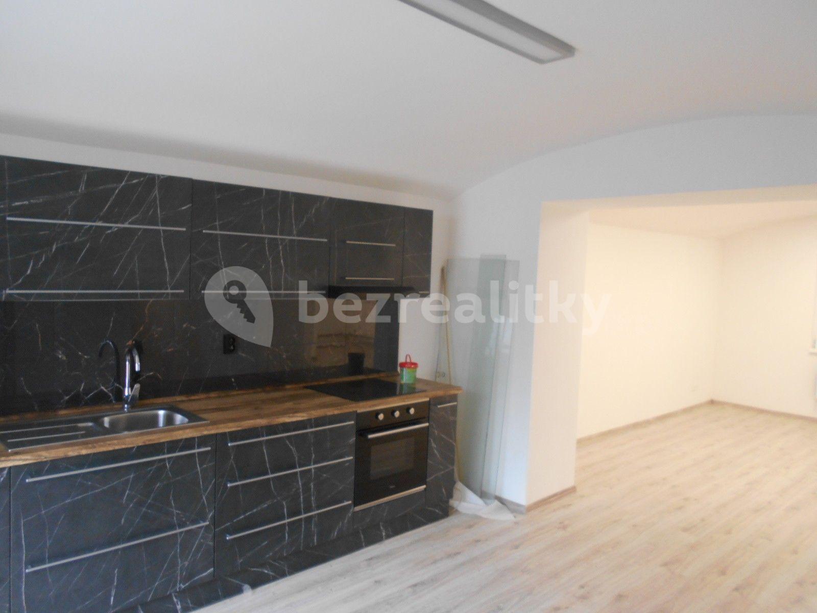 Pronájem bytu 2+kk 57 m², Louny, Ústecký kraj