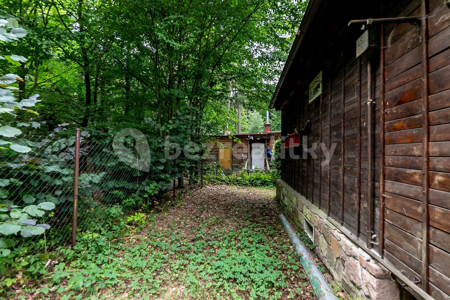 Prodej pozemku 1.226 m², U Vodárny, Jevany, Středočeský kraj