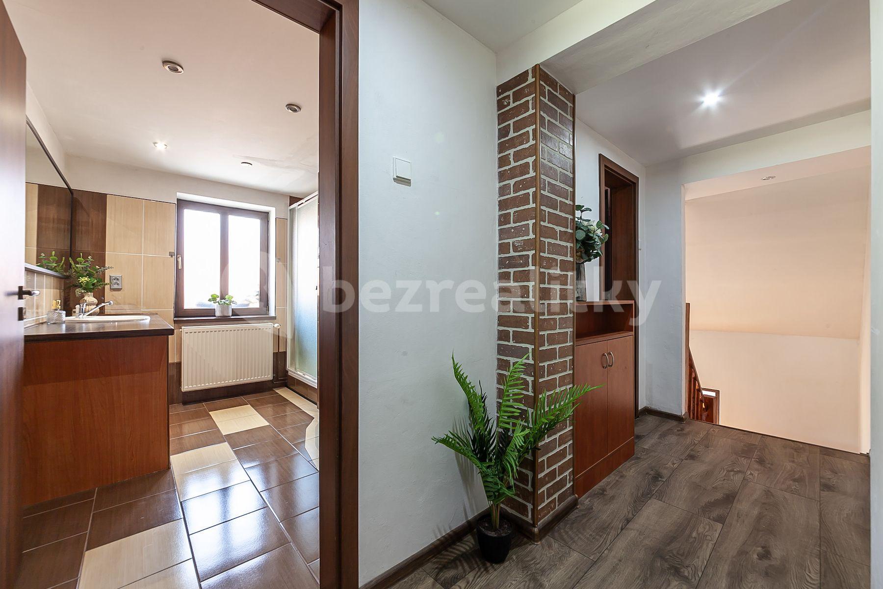 Prodej domu 143 m², pozemek 496 m², Mělnická, Všetaty, Středočeský kraj