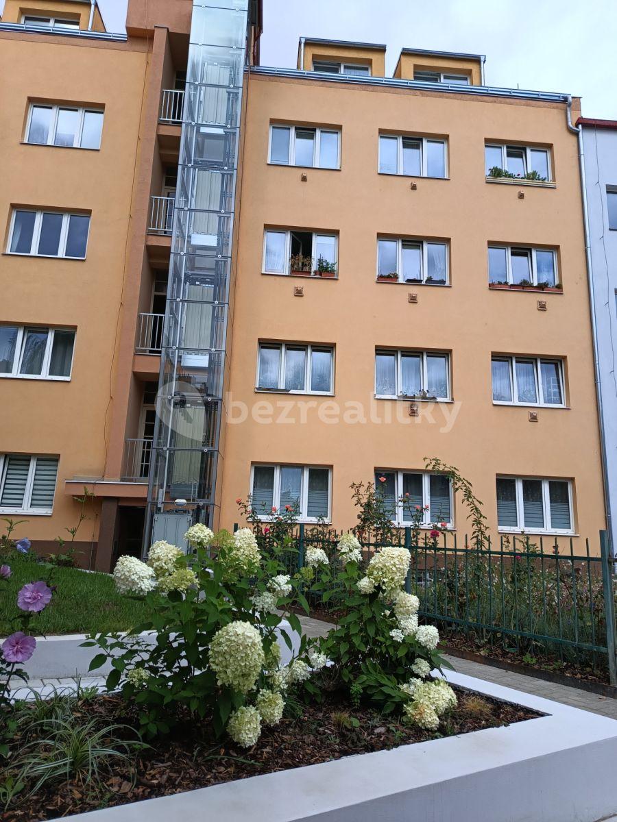 Pronájem bytu 2+1 68 m², U Družstva Ideál, Praha, Praha