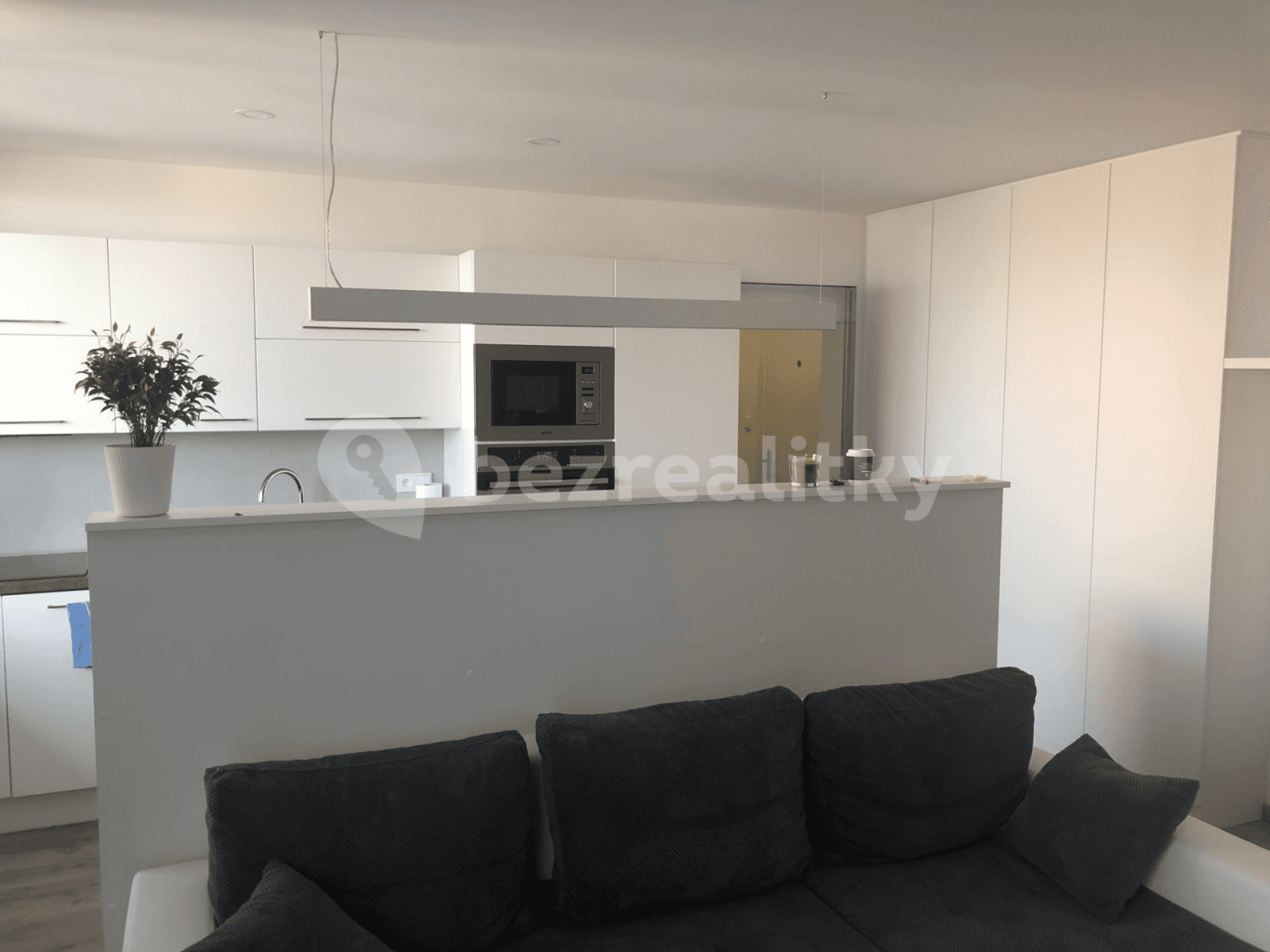 Prodej bytu 3+kk 63 m², Křenická, Praha, Praha