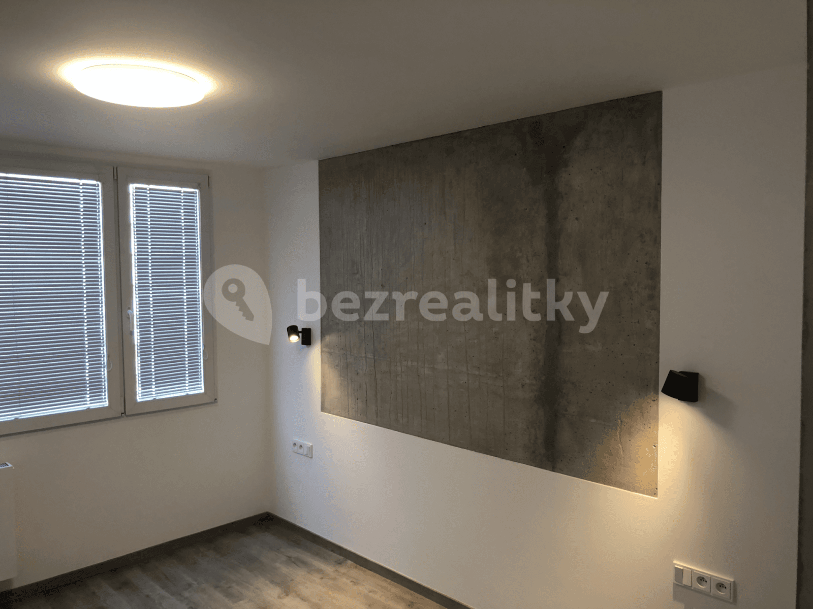 Prodej bytu 3+kk 63 m², Křenická, Praha, Praha