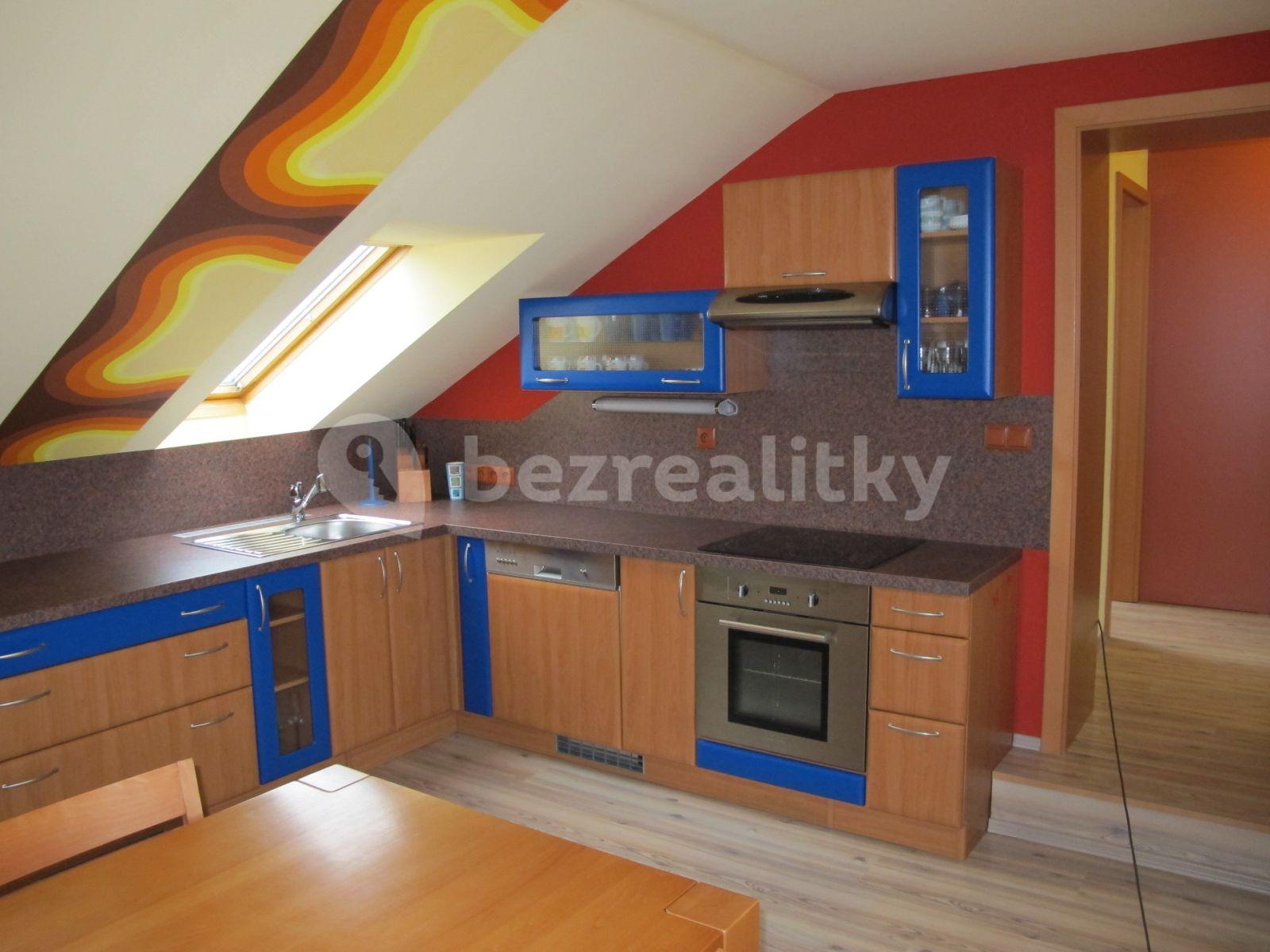 Pronájem bytu 2+kk 75 m², Spojovací, Sulice, Středočeský kraj