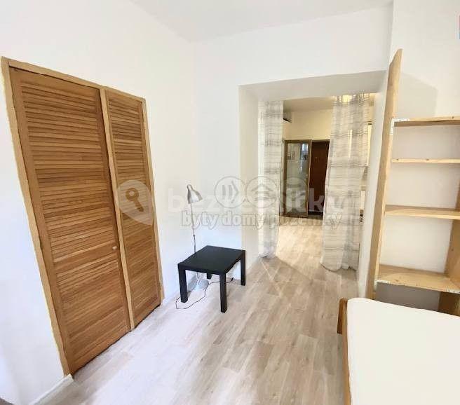 Pronájem bytu 1+kk 21 m², Vratislavova, Praha, Praha