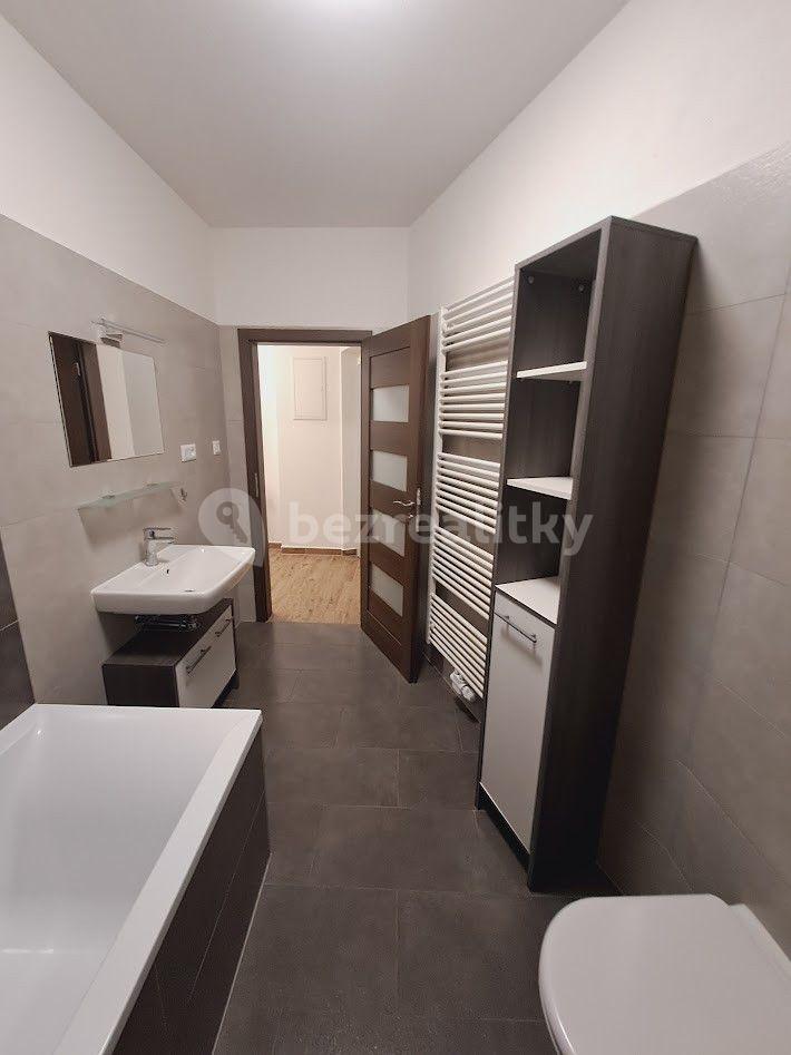 Pronájem bytu 2+kk 52 m², Pod Zahrady, Přezletice, Středočeský kraj