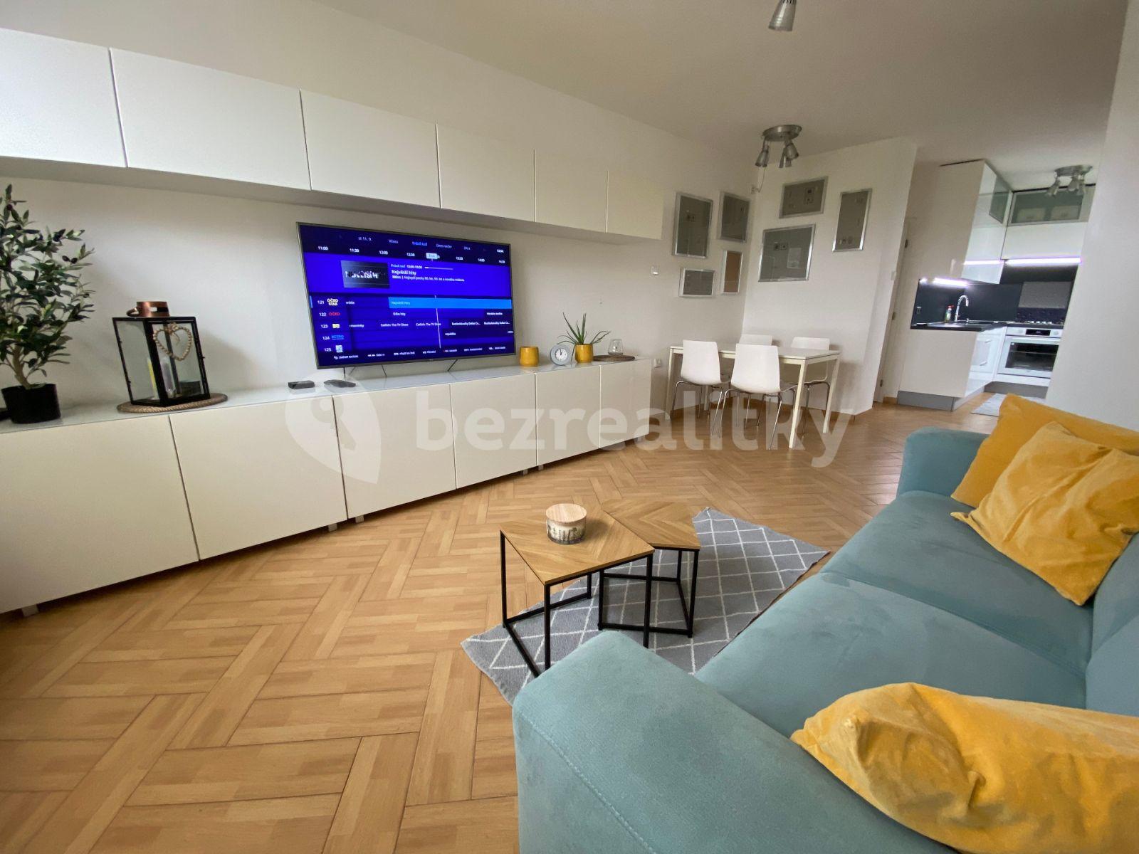 Pronájem bytu 2+1 58 m², Tobrucká, Praha, Praha