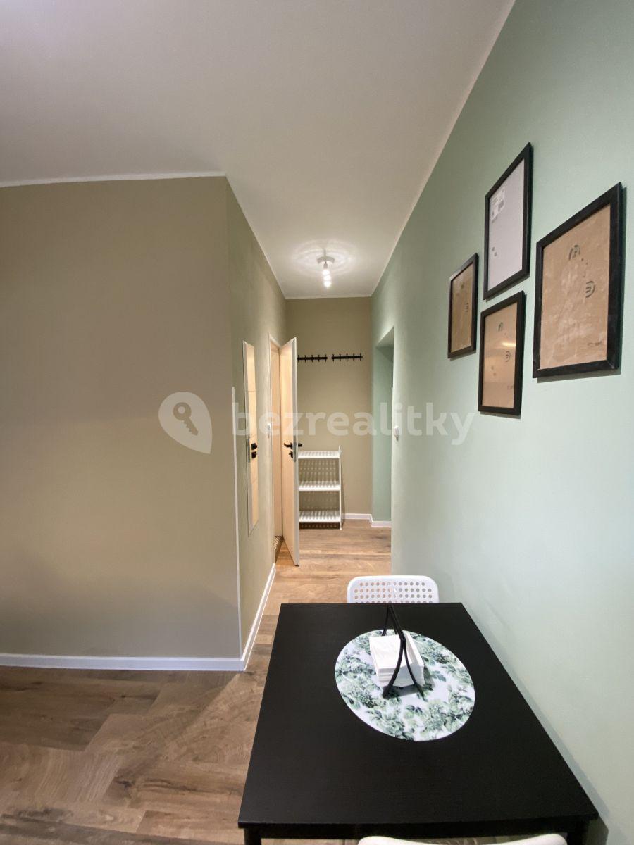 Pronájem bytu 1+1 35 m², Bělohorská, Praha, Praha