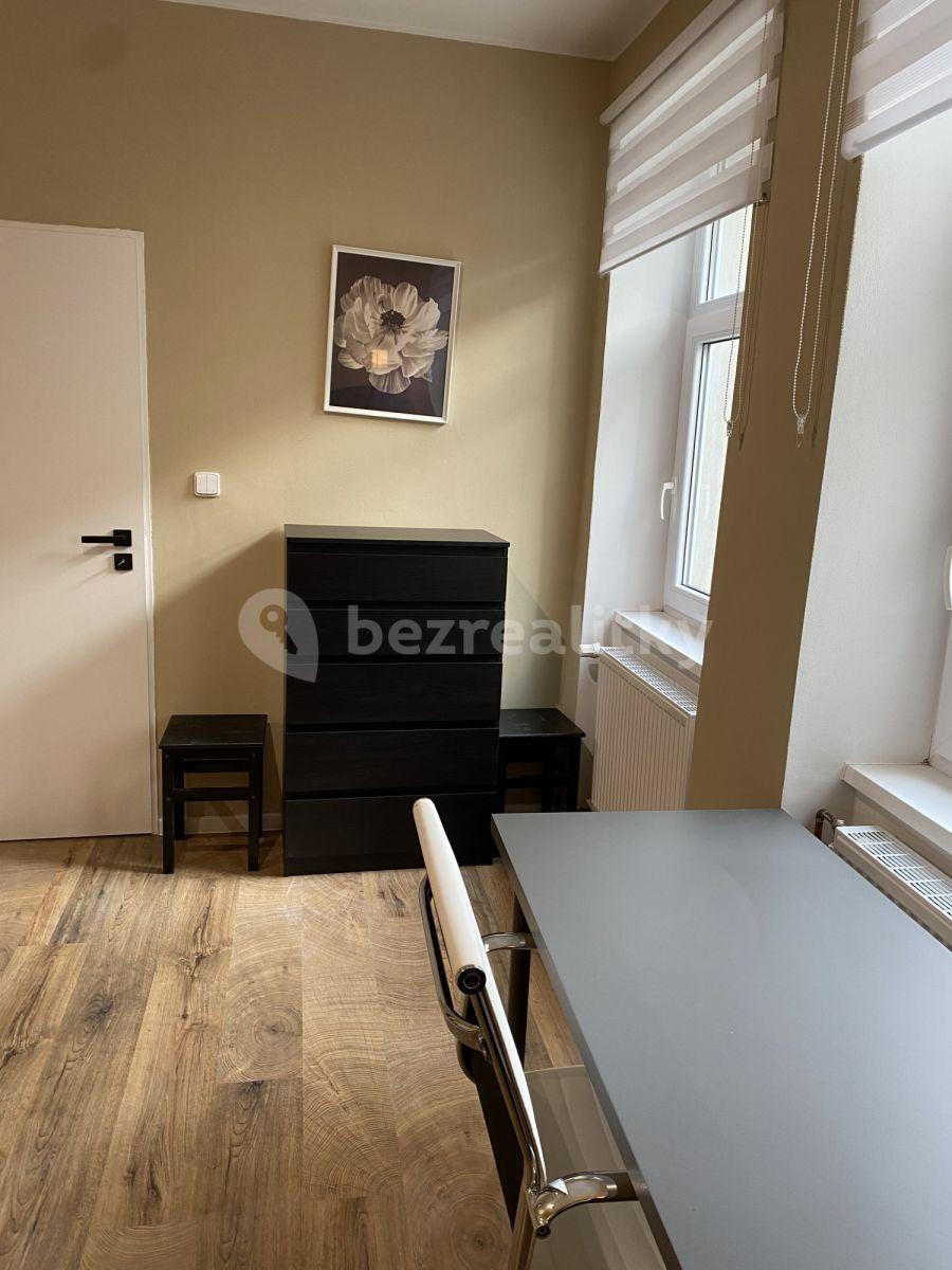 Pronájem bytu 1+1 35 m², Bělohorská, Praha, Praha