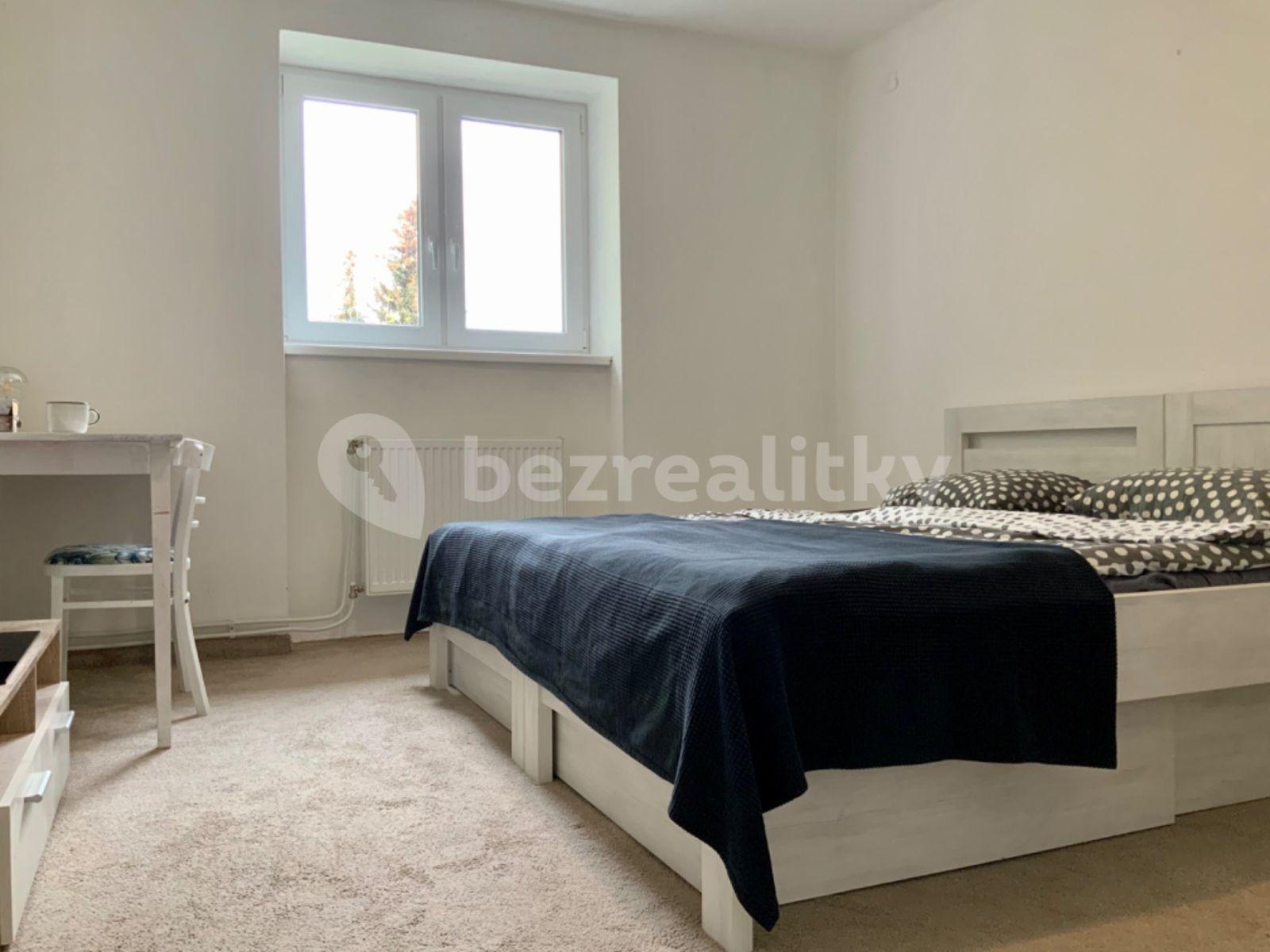 Pronájem bytu 2+1 57 m², Chalupkova, Nitra, Nitriansky kraj