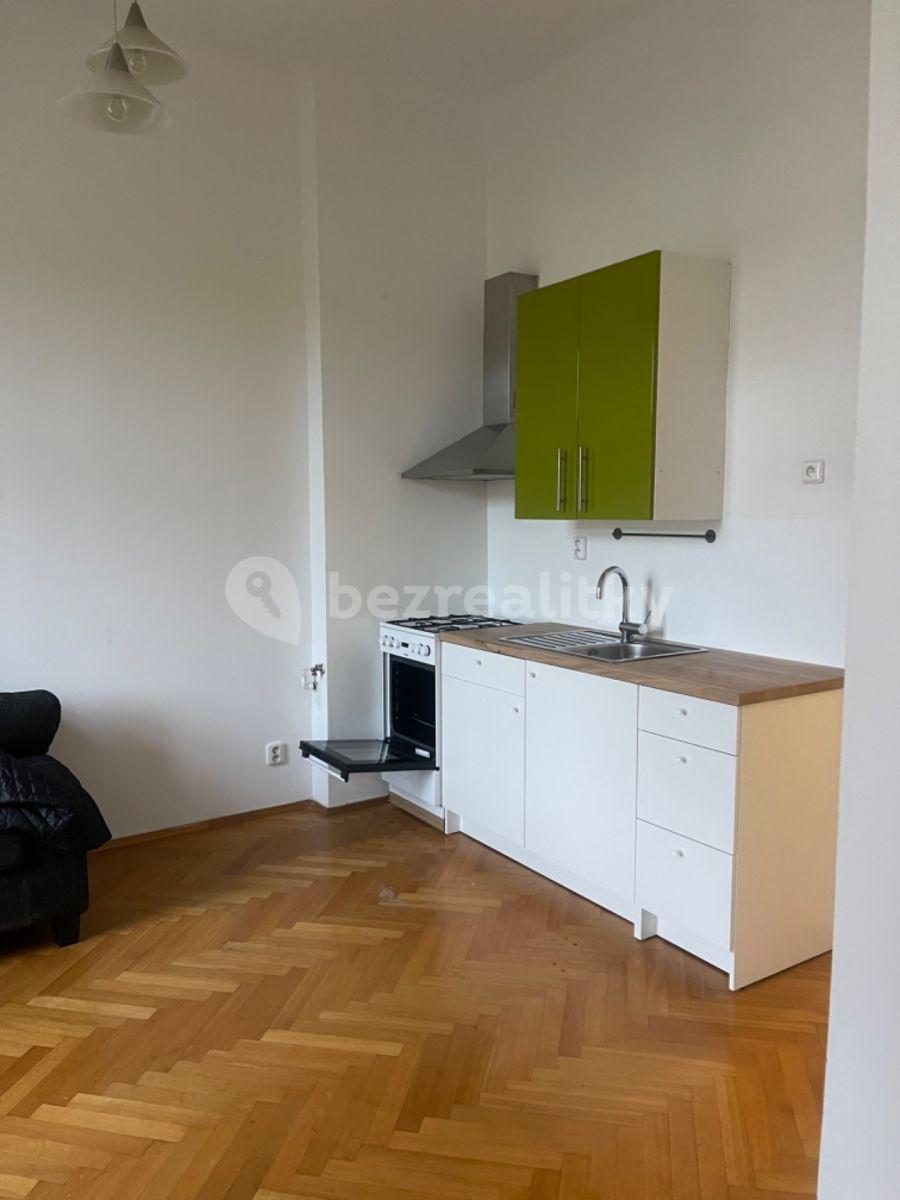 Pronájem bytu 1+1 70 m², Chodská, Praha, Praha