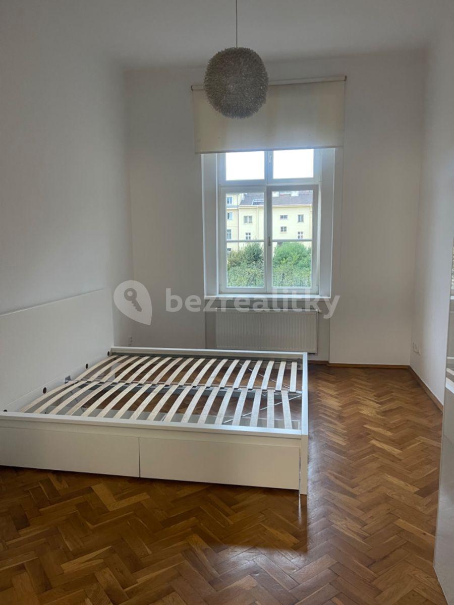 Pronájem bytu 1+1 70 m², Chodská, Praha, Praha