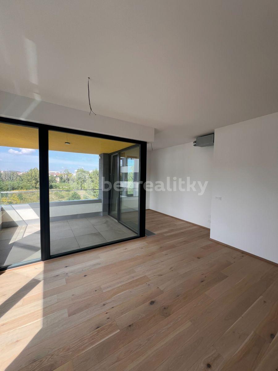 Pronájem bytu 2+kk 60 m², Sokolova, Praha, Praha