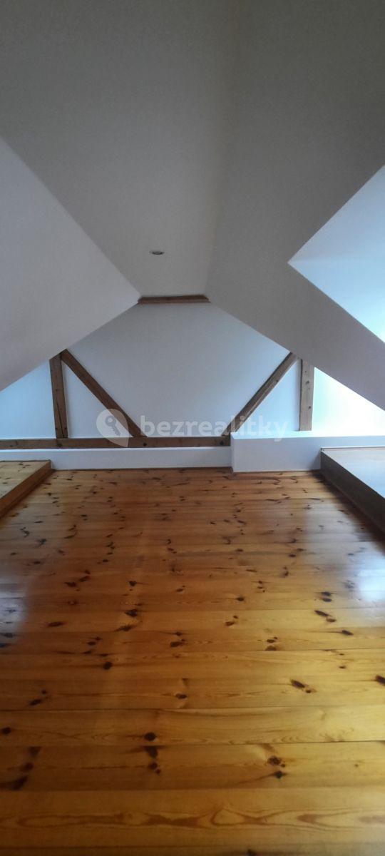 Pronájem bytu 3+1 105 m², U Strže, Praha, Praha