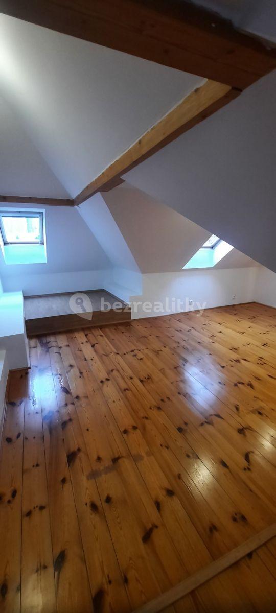 Pronájem bytu 3+1 105 m², U Strže, Praha, Praha