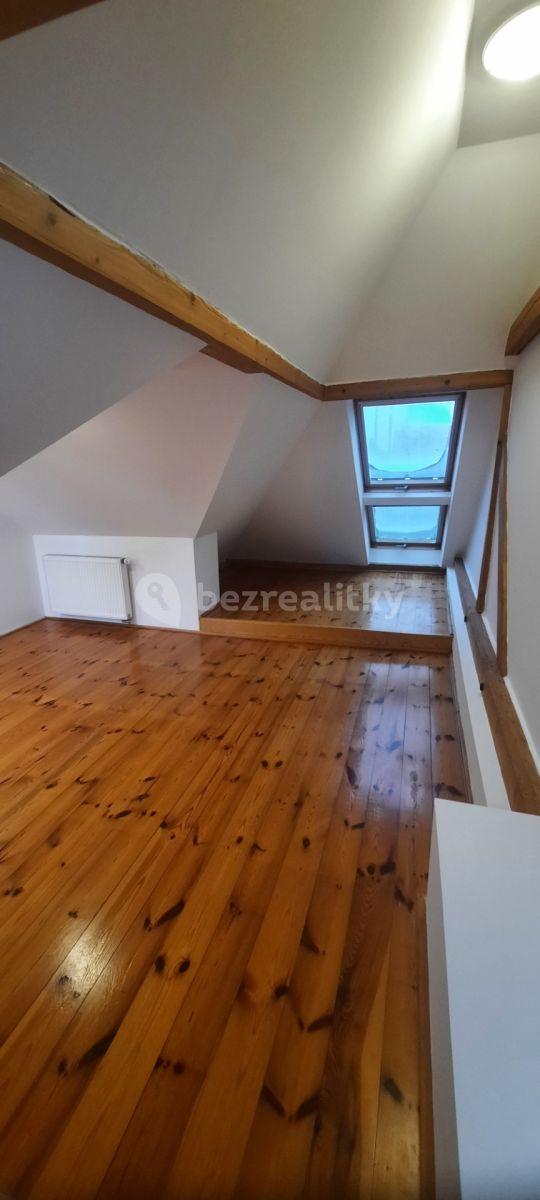 Pronájem bytu 3+1 105 m², U Strže, Praha, Praha