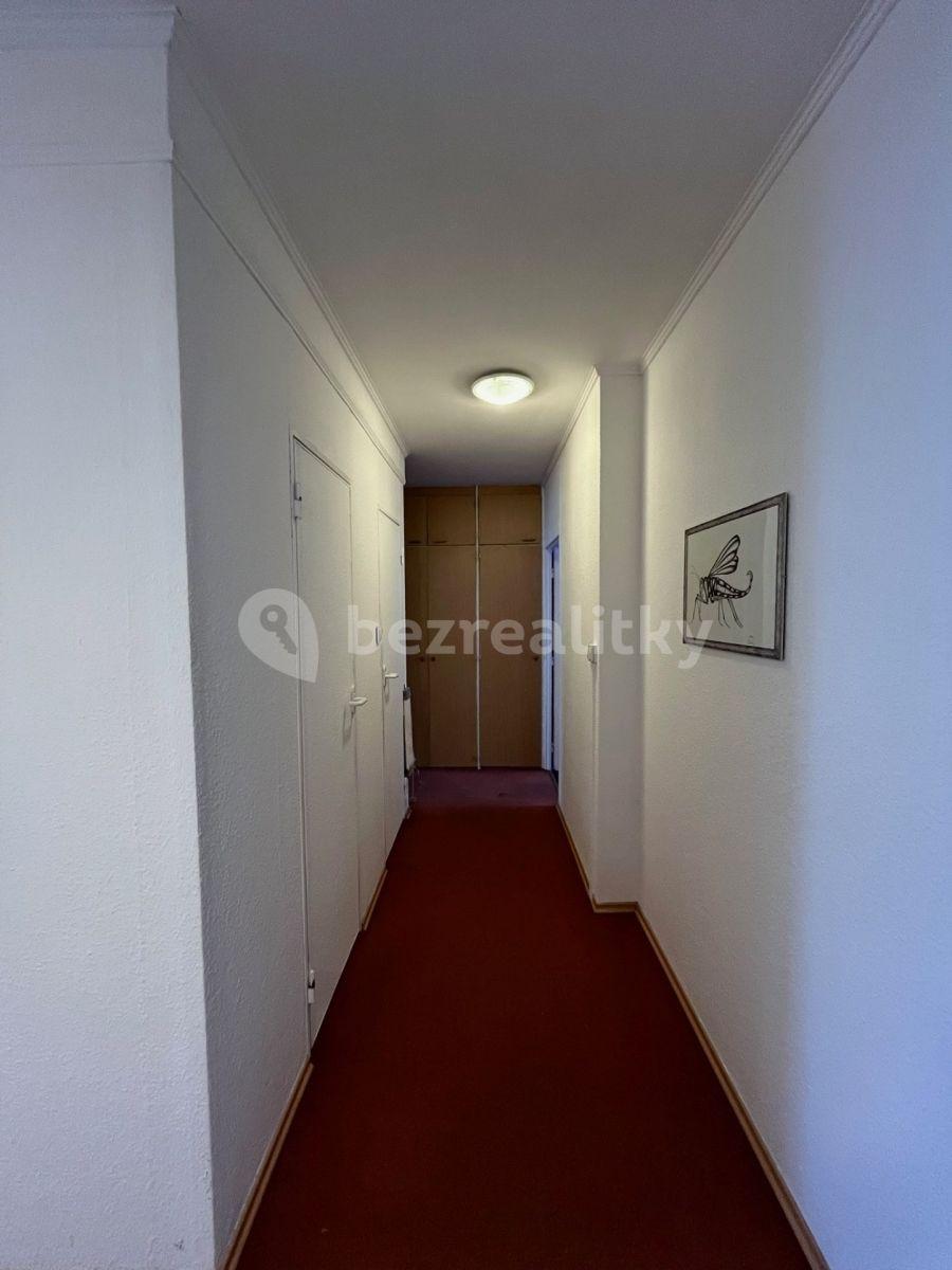 Pronájem bytu 3+1 71 m², Borovanského, Praha, Praha