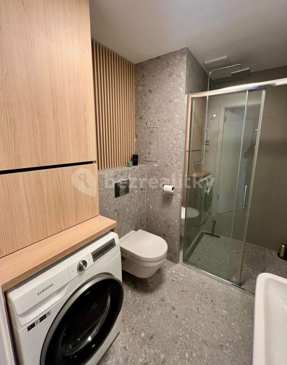 Pronájem bytu 2+1 45 m², Račianska, Nové Mesto, Bratislavský kraj