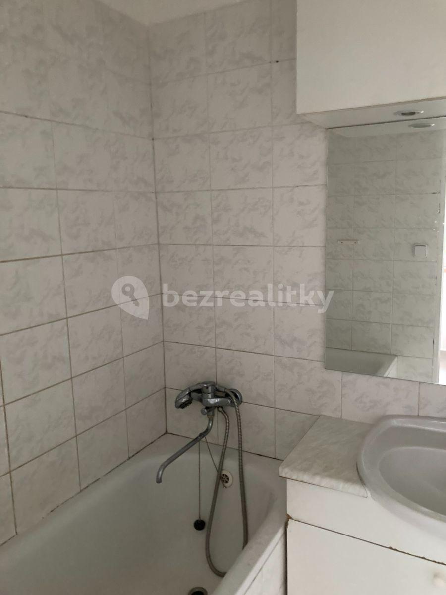 Pronájem bytu 2+1 56 m², Kvítková, Zlín, Zlínský kraj