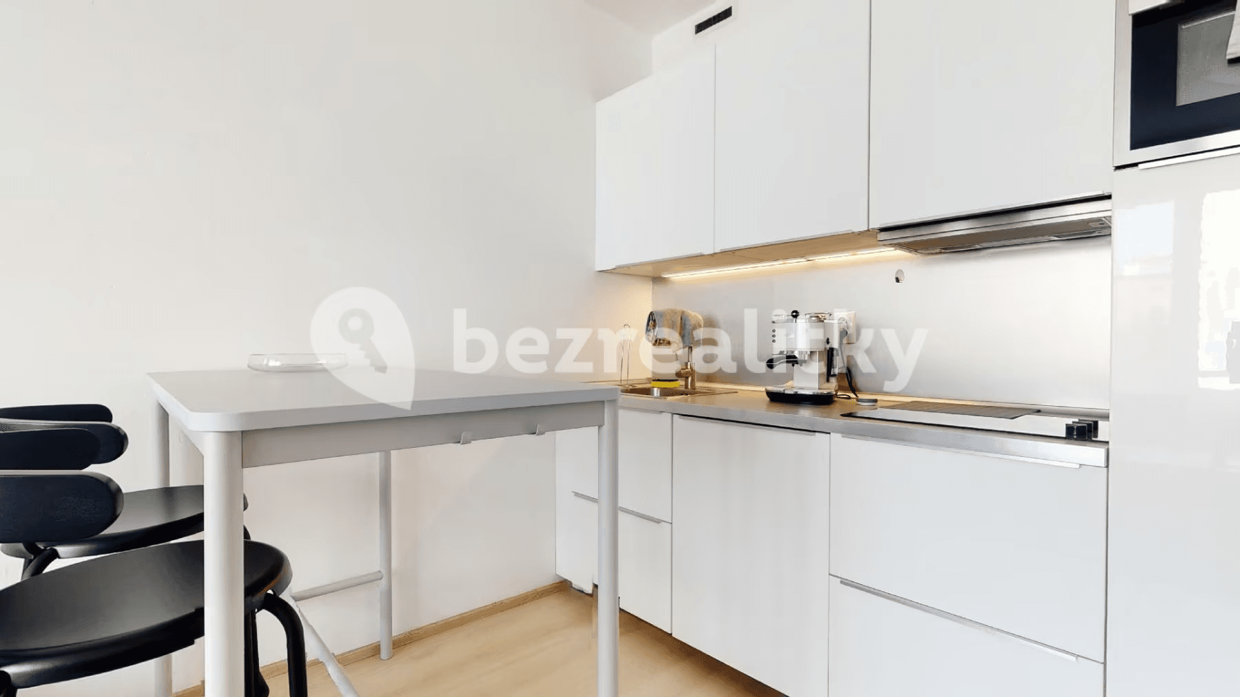 Prodej bytu 2+kk 53 m², Petrohradská, Praha, Praha