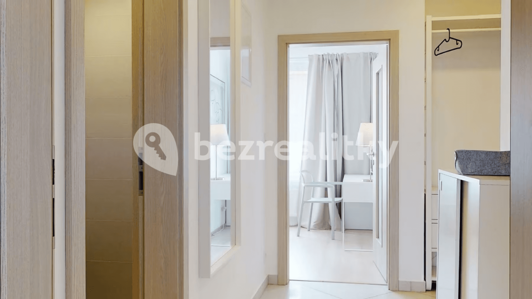 Prodej bytu 2+kk 53 m², Petrohradská, Praha, Praha