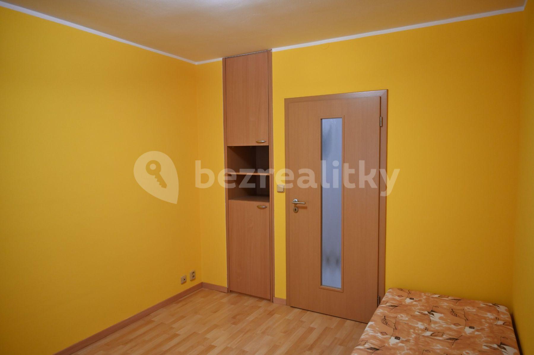 Pronájem bytu 3+1 68 m², Přímětická, Praha, Praha