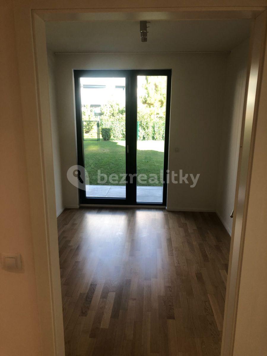 Pronájem bytu 3+kk 66 m², U Viktorie, Praha, Praha