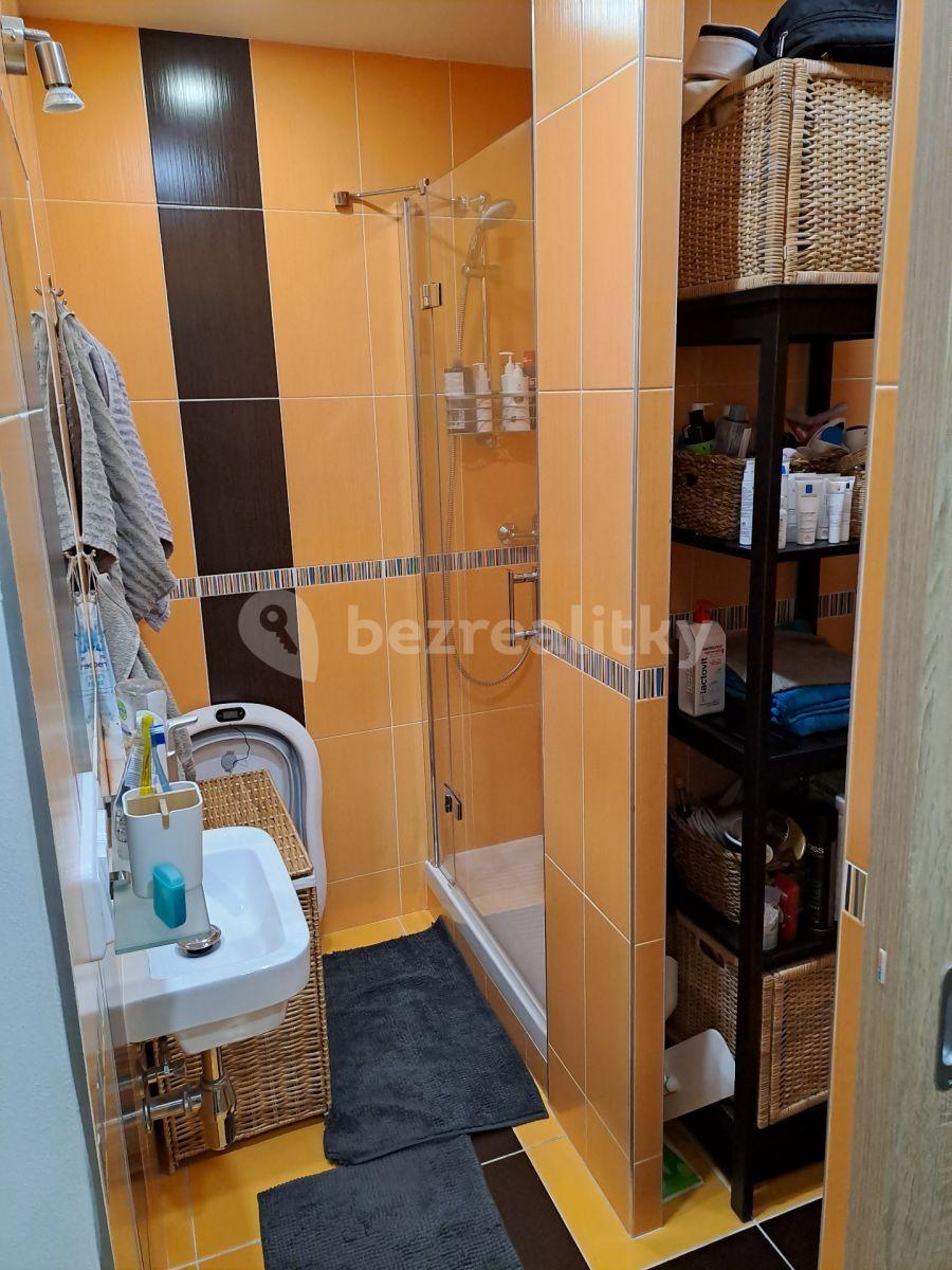 Pronájem bytu 2+kk 41 m², Na Strži, Praha, Praha