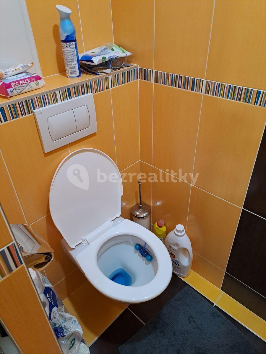 Pronájem bytu 2+kk 41 m², Na Strži, Praha, Praha