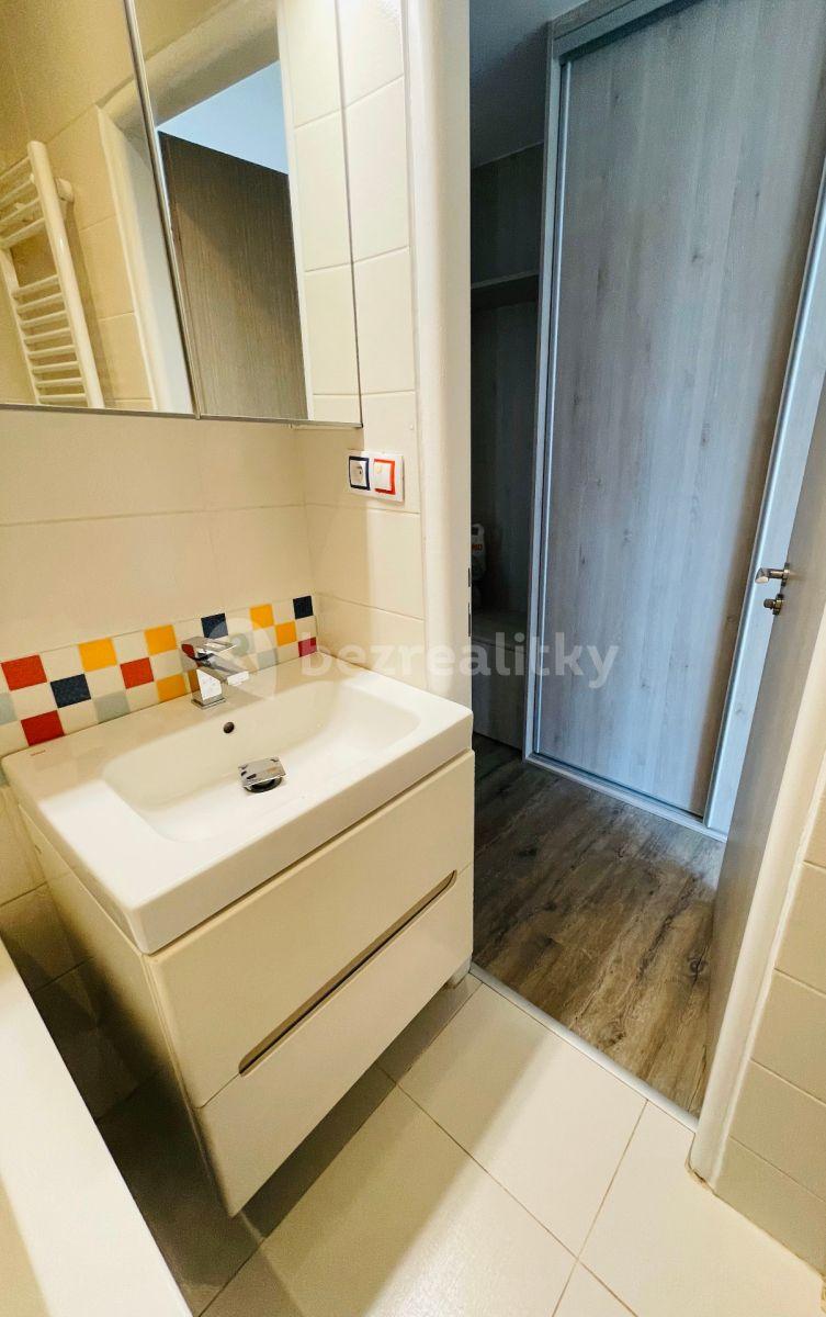 Pronájem bytu 3+kk 59 m², Hlavní, Praha, Praha