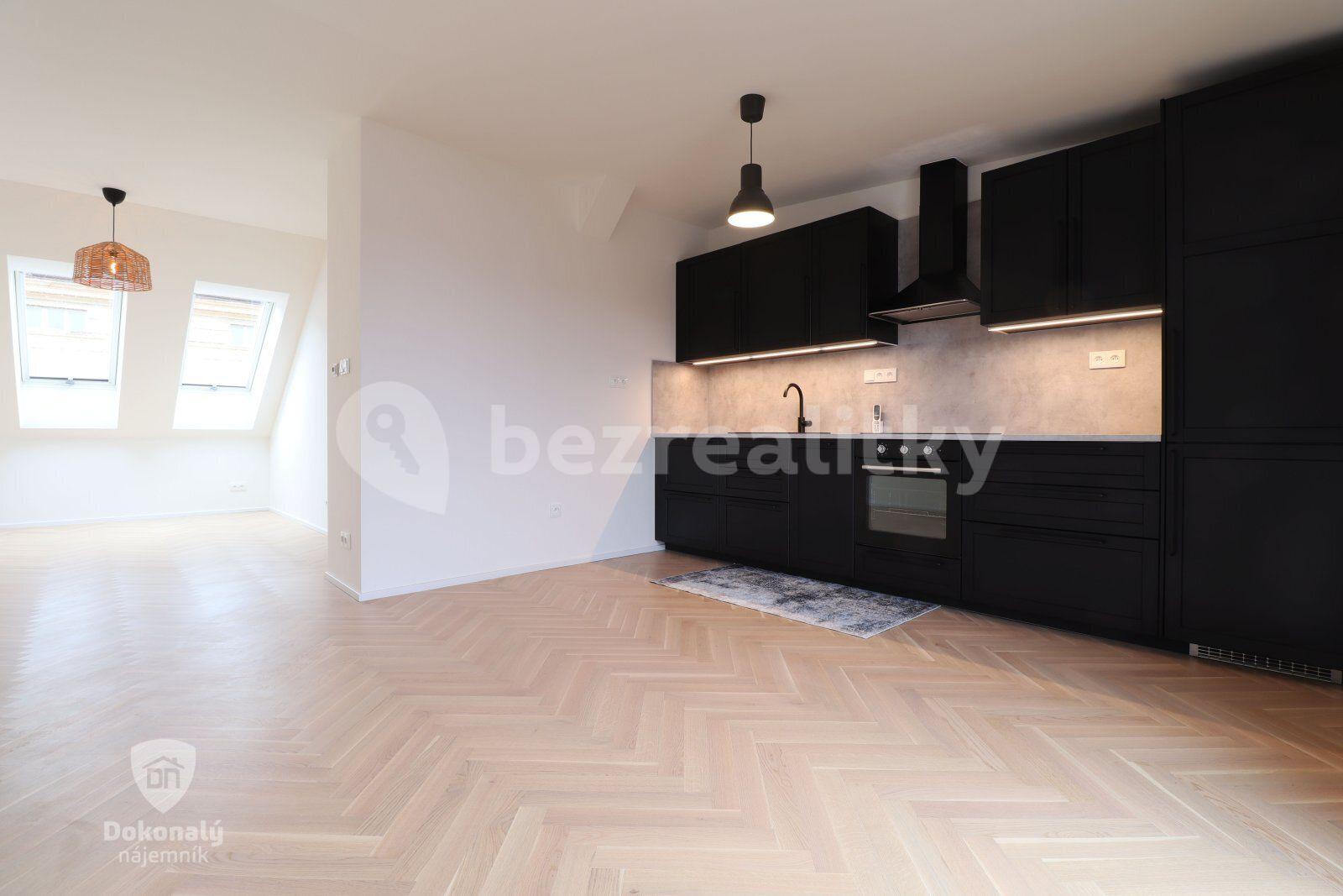 Pronájem bytu 2+kk 75 m², Křižíkova, Praha, Praha