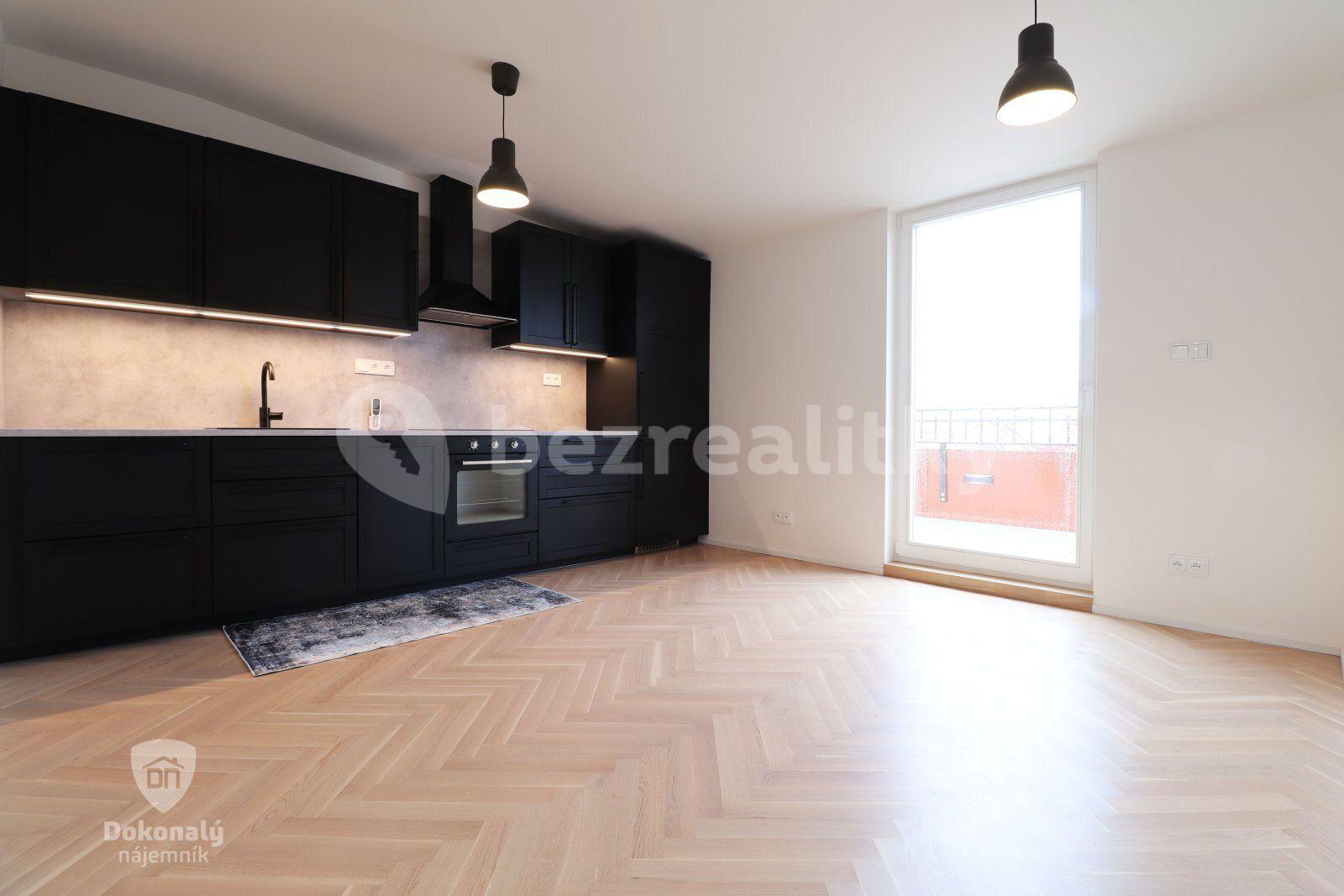 Pronájem bytu 2+kk 75 m², Křižíkova, Praha, Praha