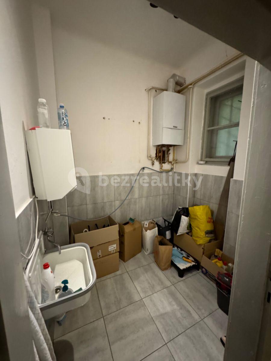 Pronájem nebytového prostoru 94 m², Osadní, Praha, Praha