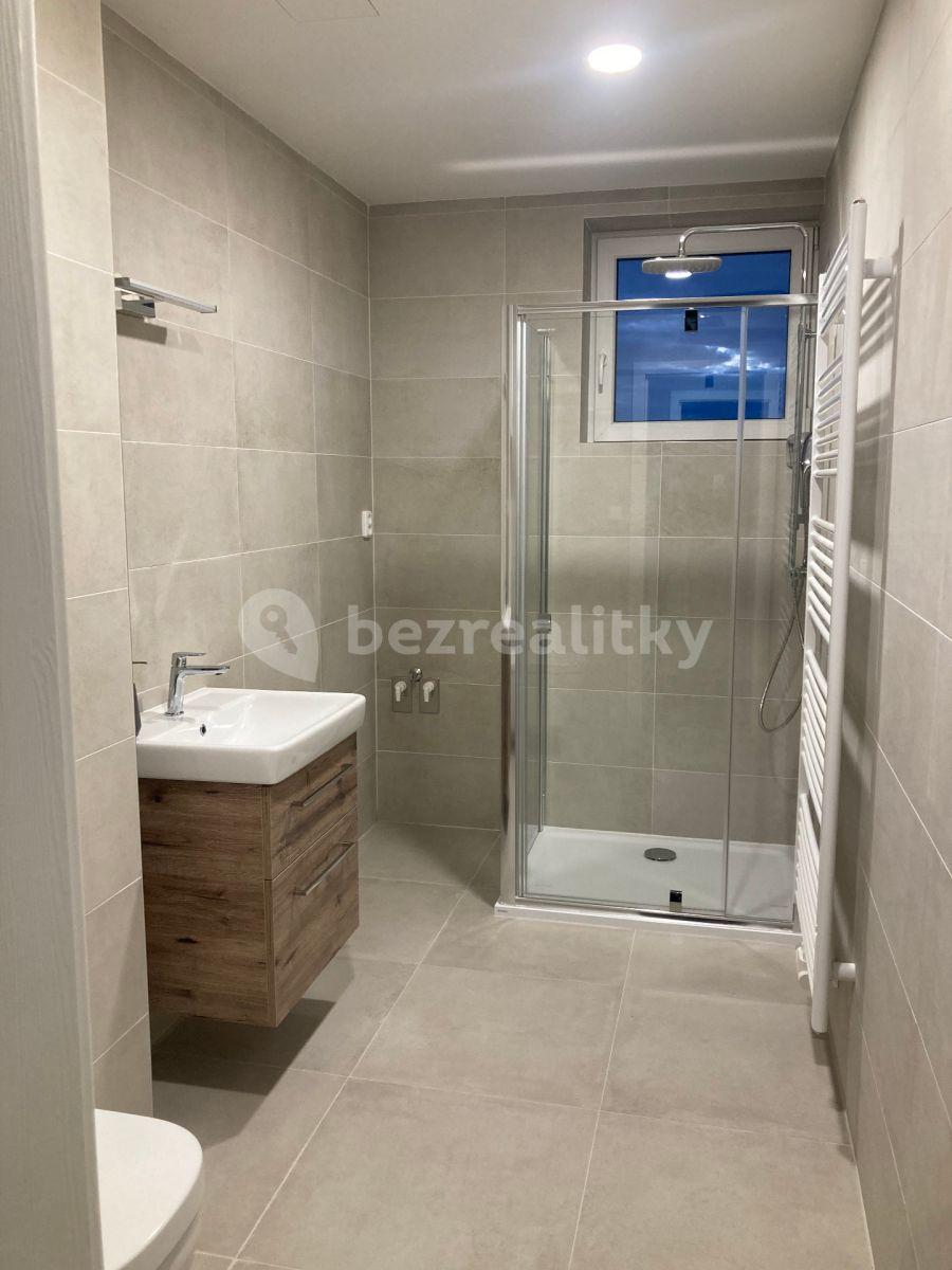 Pronájem bytu 3+1 74 m², Svésedlická, Velká Bystřice, Olomoucký kraj