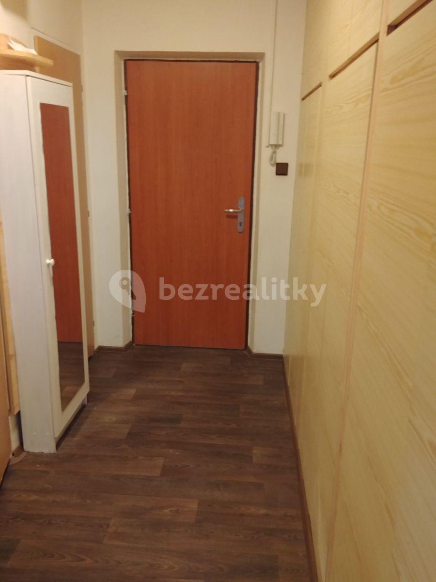 Pronájem bytu 2+1 55 m², Přistoupimská, Praha, Praha