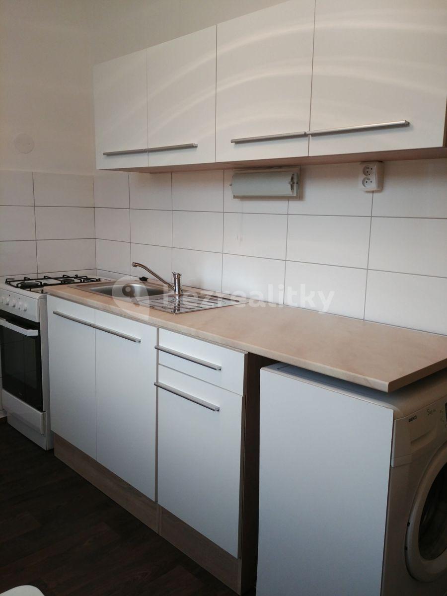 Pronájem bytu 2+1 55 m², Přistoupimská, Praha, Praha