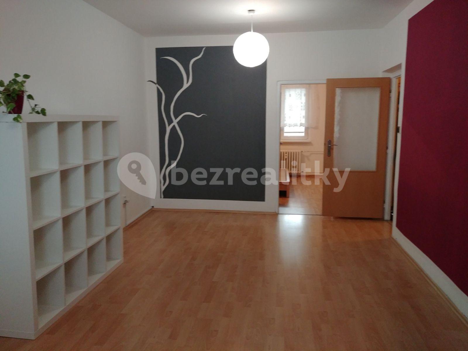 Pronájem bytu 2+1 55 m², Přistoupimská, Praha, Praha