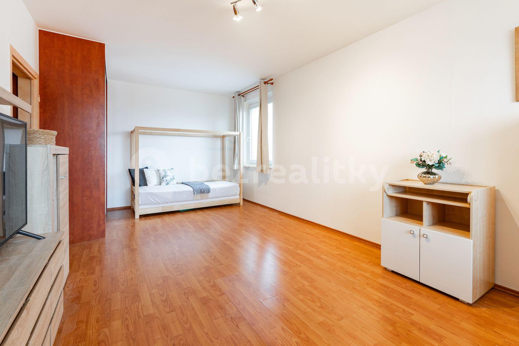 Prodej bytu 1+1 39 m², Lešenská, Praha, Praha