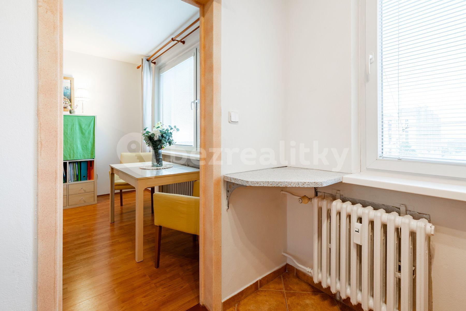 Prodej bytu 1+1 39 m², Lešenská, Praha, Praha